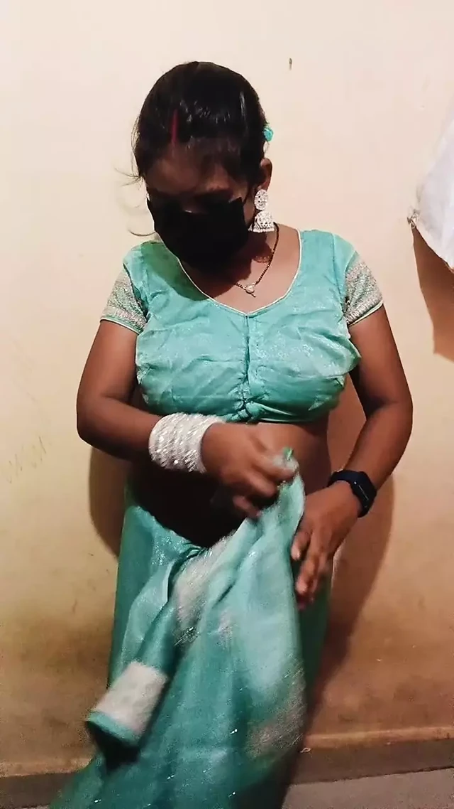 Видео траха индийской дези бхабхи Saree, обнаженное видео, трах с одиночной девушкой дези