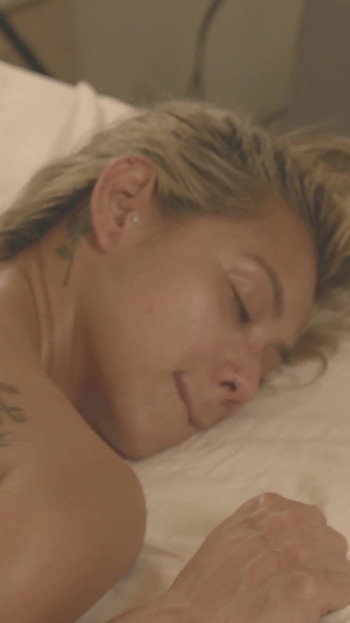 Veronica Leal Oil Massage Ends in Squirting | Clip 1