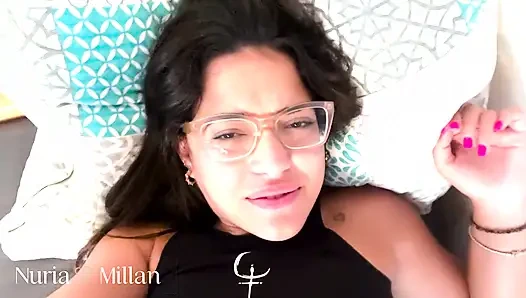 Arsch dehnen und Prolaps mit riesigem dildo