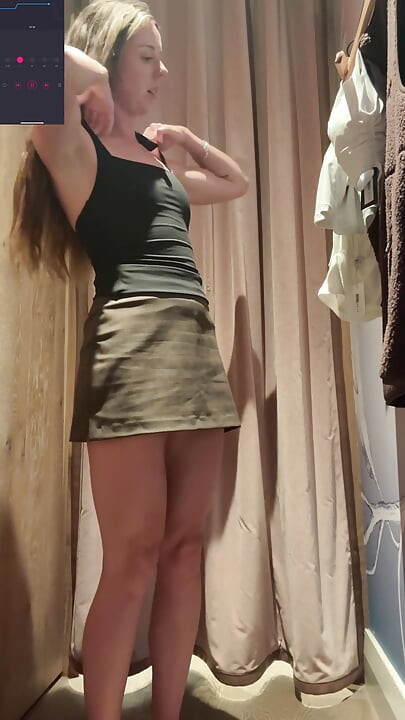 Aritzia Clothing Try-on Orgasm