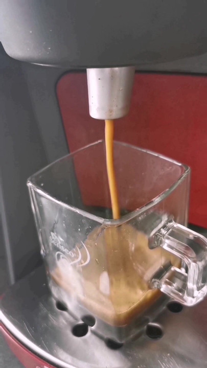 Do you want a coffee ?