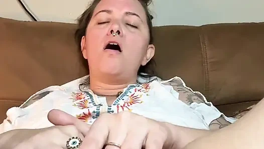 Sigara içen fetiş orta yaşlı seksi kadın mastürbasyon