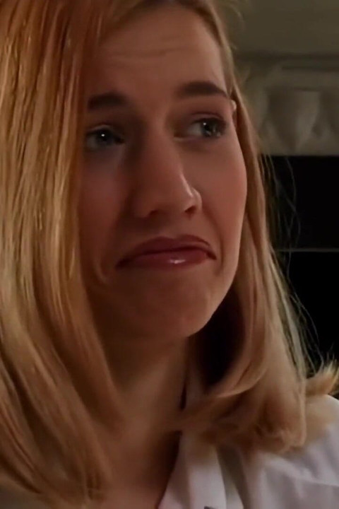 내 팬티를 움직이고 네 큰 자지로 세게 박아줘...