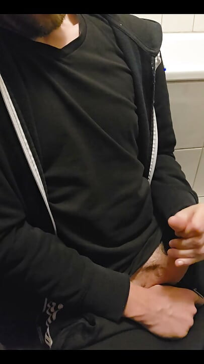 Jerking off after fucking my sidechick, deep moans