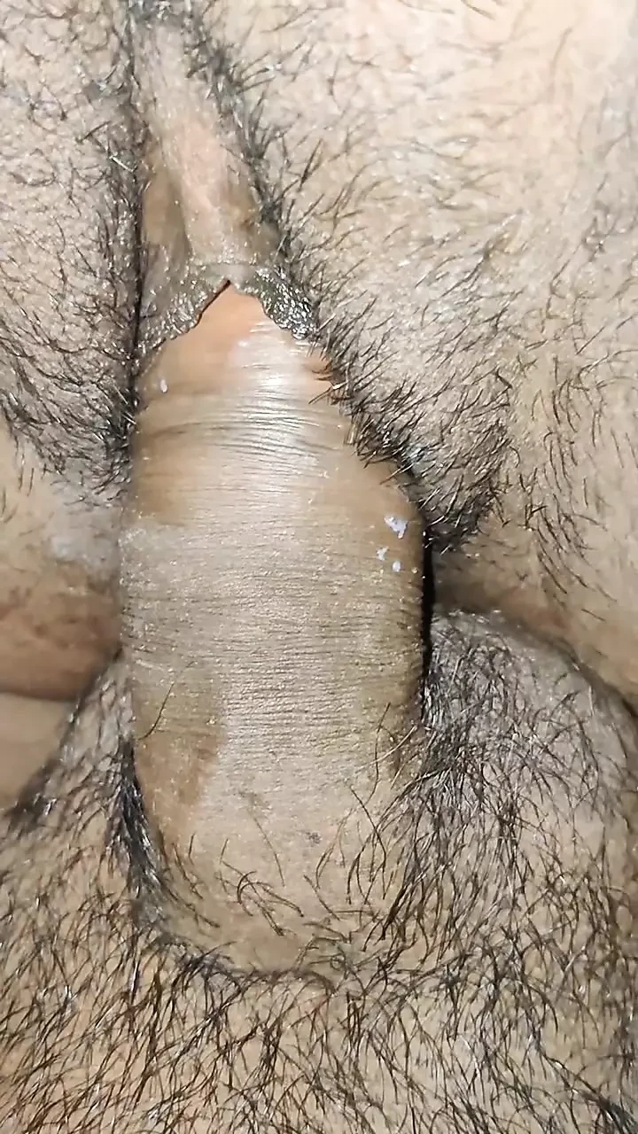 Sexy ekta bhabhi ne muje ghar bula ke galati kar di hardcore sex
