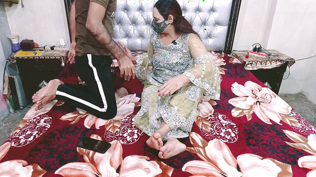 Prima dată cu mama vitregă sex anal indian desi Xxxxx