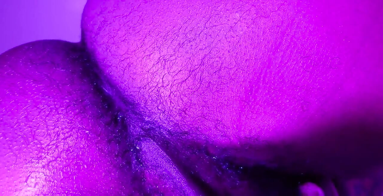 Asshole Worship Hallelujah Johnson (Sniff My Ass)