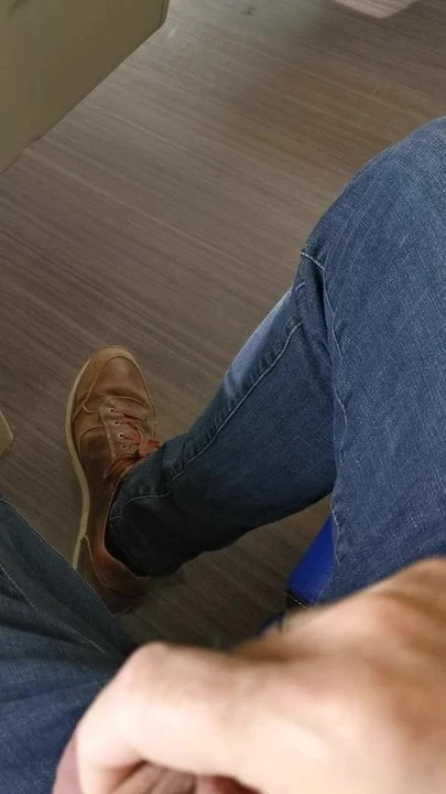 기차에서 자위하다