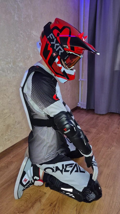 彼氏のMXGEARをかけて、2回イきました