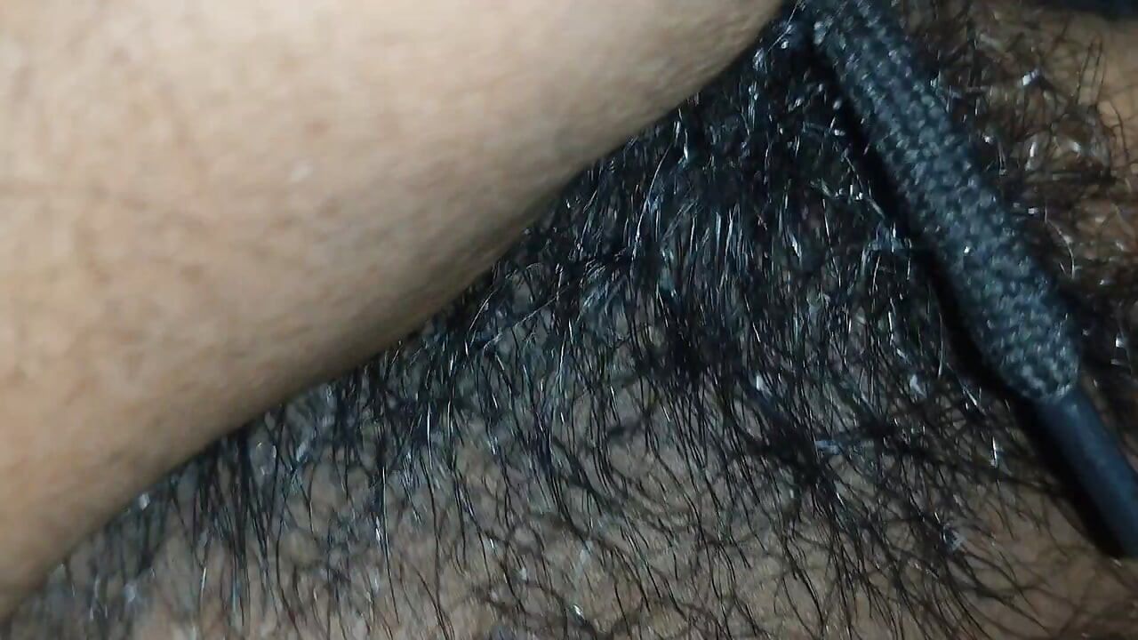 เย็ดกับหนุ่มๆ คนเดียว