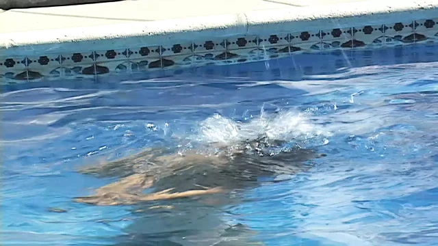 Hot lesbian sex in the pool! She licks my cunt until I cum