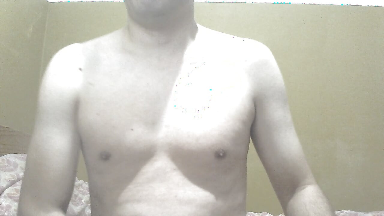Amateur daddy masturbating solo and showing ass. Uncut. Homemade