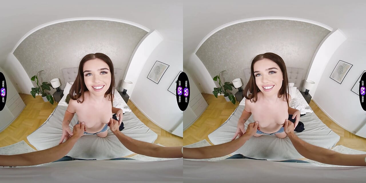 Neat Freak Brill Angel Gets Fucked Rough On Messy Floor - TmwVRnet