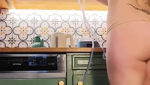 Клизма в повседневной жизни