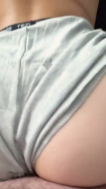 Fuck a young girl with a big ass | Clip 1