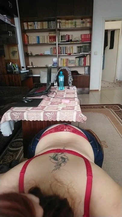 Quick blowjob before work