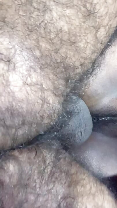 Bhabhi ki boobs dance kar rha hai