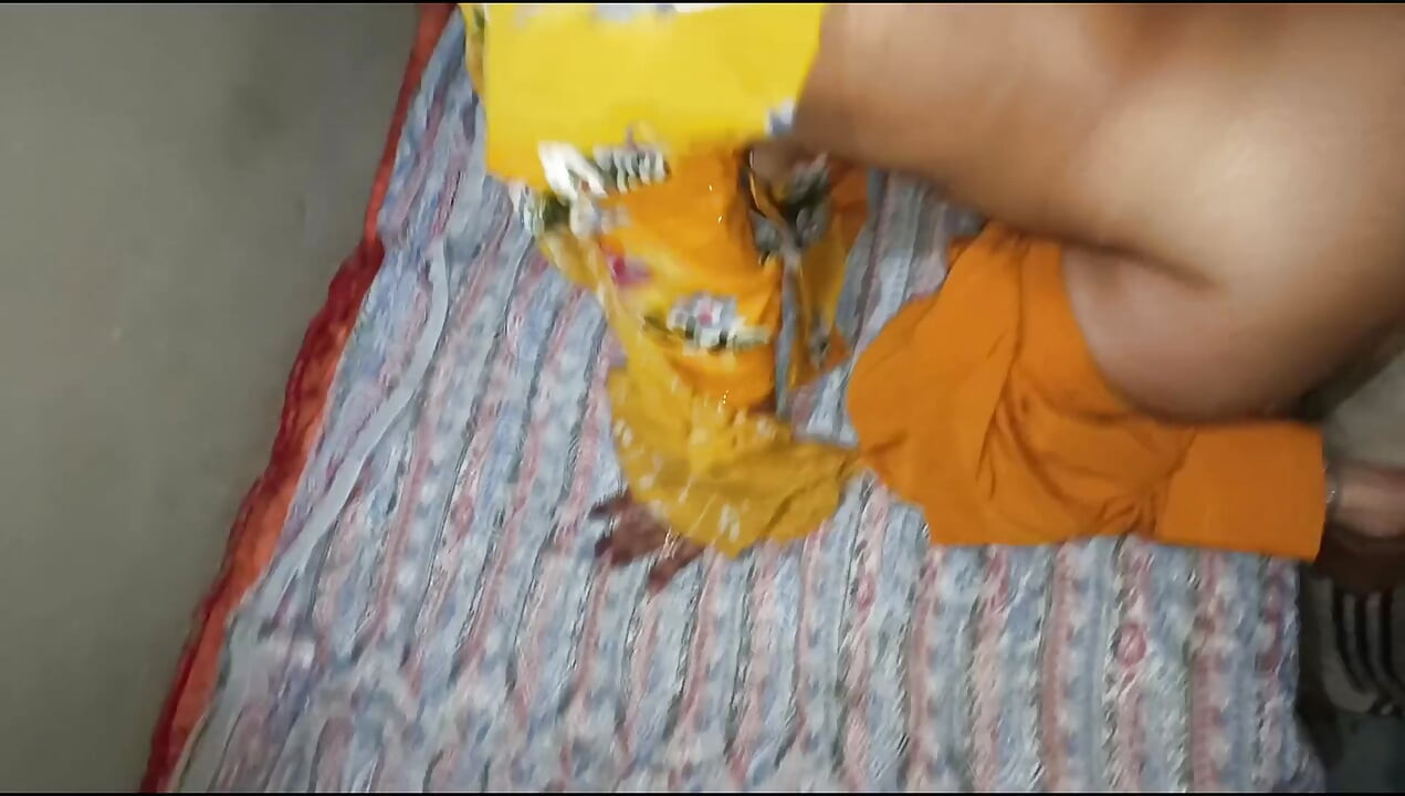 Big ass bhabhi comshot in  pussy  and nice creamepi