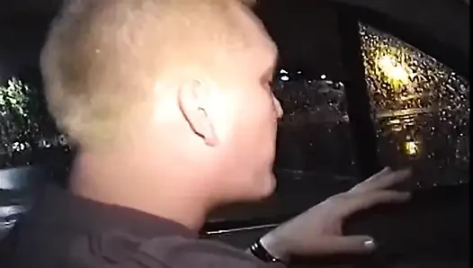 Blonde MILf in sperma durchnässt nach hardcore-hämmern