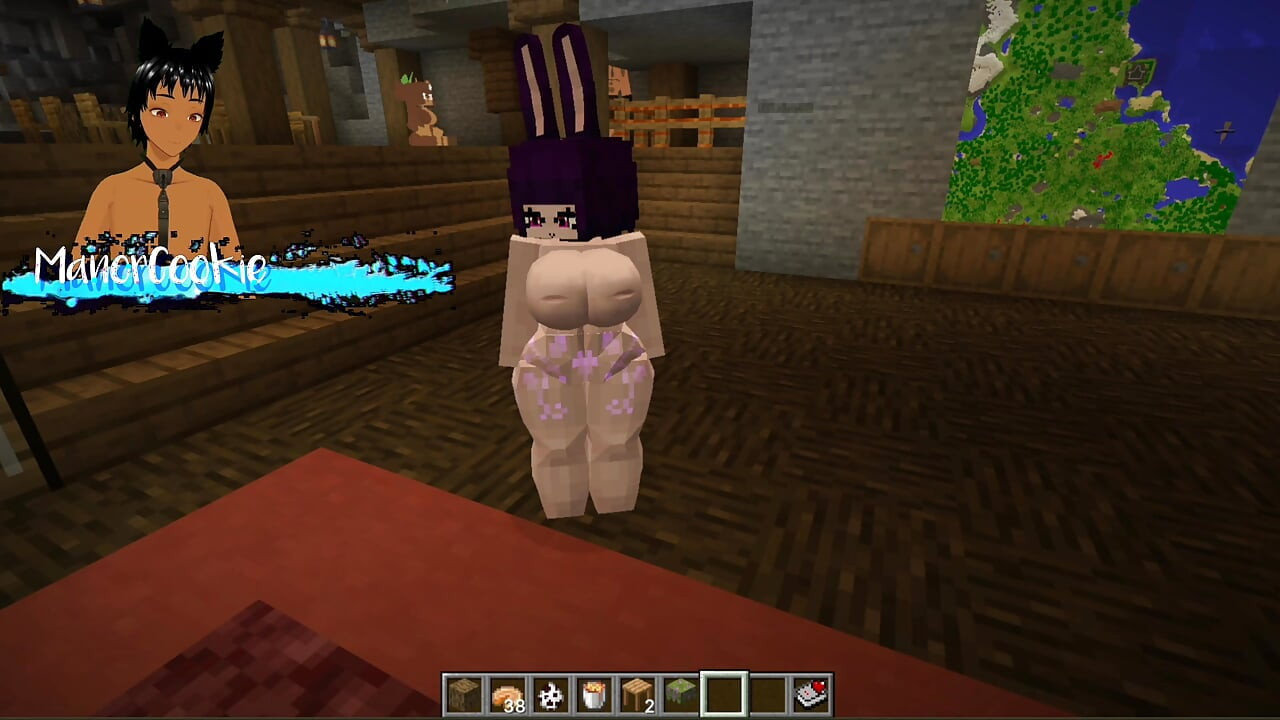 Minecraft Figura - Trying out some new models like this sexy Woman with bunny ears