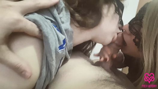 Double Blowjob Cum in 2 mouth