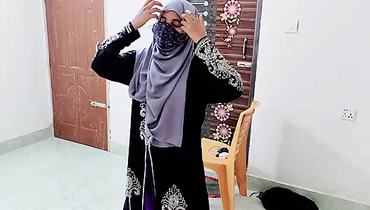 Hijabi stepmom need big dick for face fuck so stepson help her hot xxx