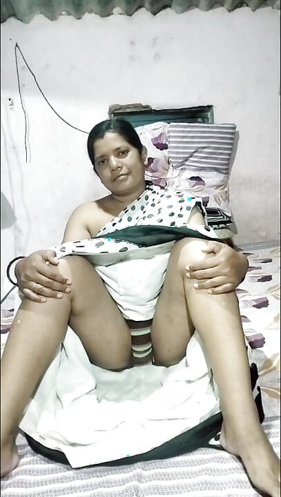 DESI BHABHI ON FIre.