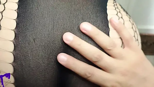 Горячая Фантазия На Диване Фигуристой Латины-милфы, Массаж Сисек С Подпрыгиванием И Подчистка Спермы В Настоящем Домашнем Видео