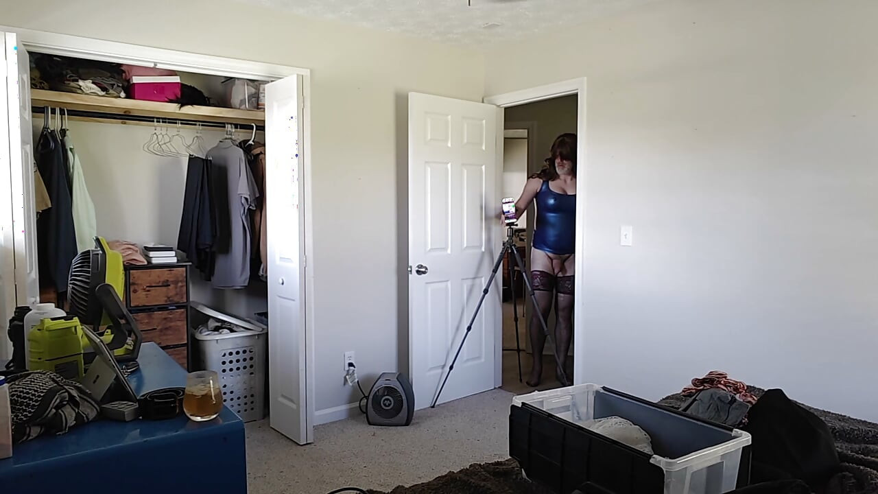 Live Cam Show Behind the Scenes