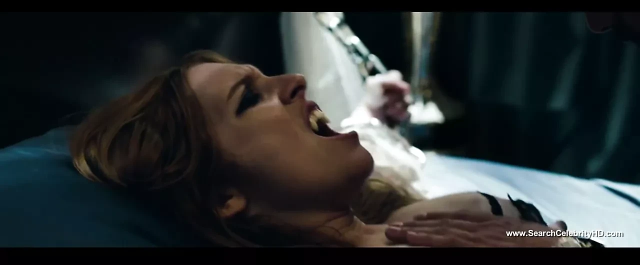 Josephine de La Baume Nude – Kiss of the Damned – HD