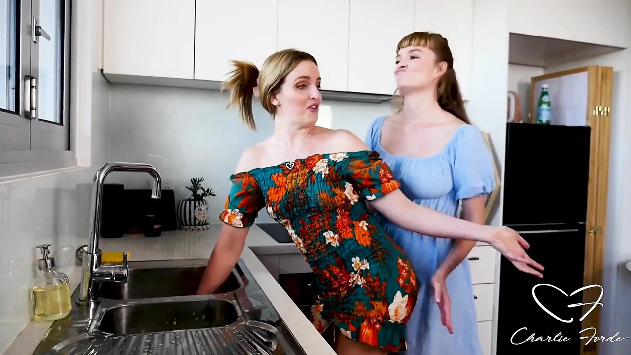 Stuck in the Sink Featuring Charlie Forde, Laney Day