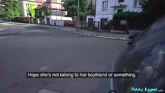 Kamu görevlisi - Stacy Cruz para için mükemmel göğüslerini teşhir ediyor ve büyük yarağa biniyor