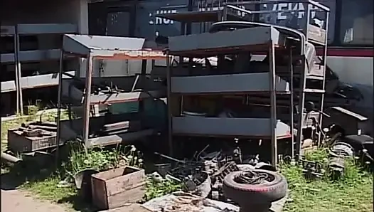 İri Göğüslü Azgın Fahişe Sert Yarakla Sikildiğinde Tatmin Oldu