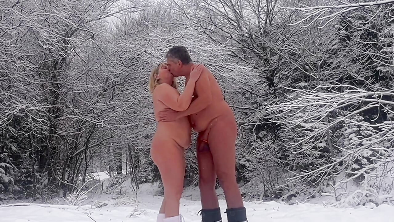 火熱的雪
