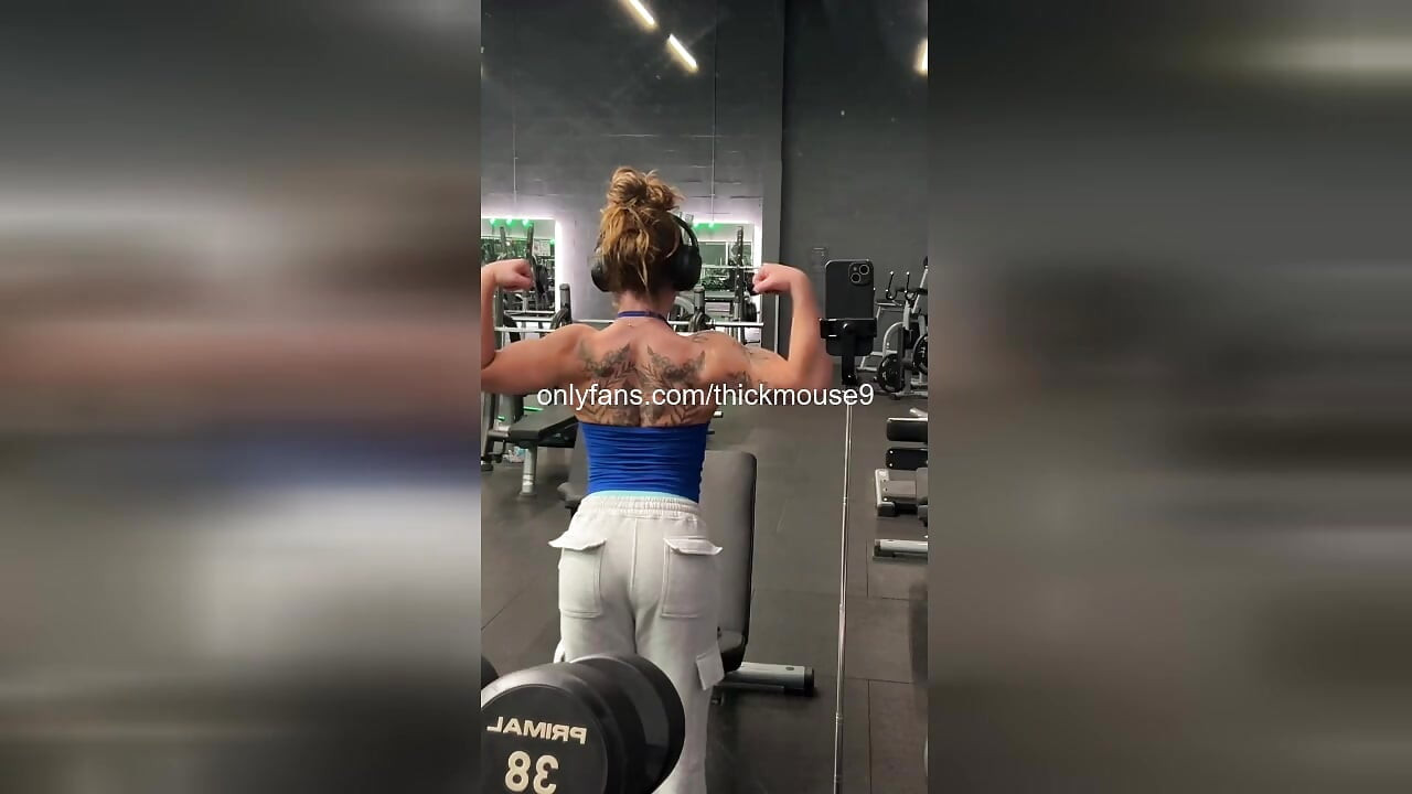 18 -godišnja tikTok kučka je uništena od strane očuha!