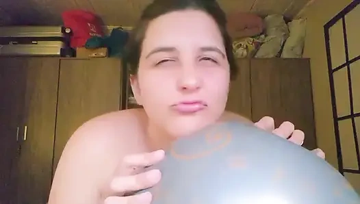 Necken und pop Oxydized Halloween Ballon - Bunny Looner [lowres]