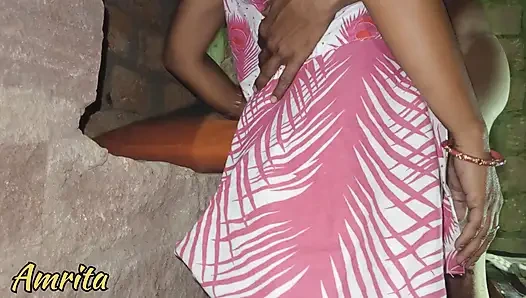 Memanggil gadis desi di rumah dan meniduri fullmoz-nya