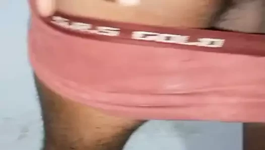 Tamil oğlan çıplak gösteri pt 1