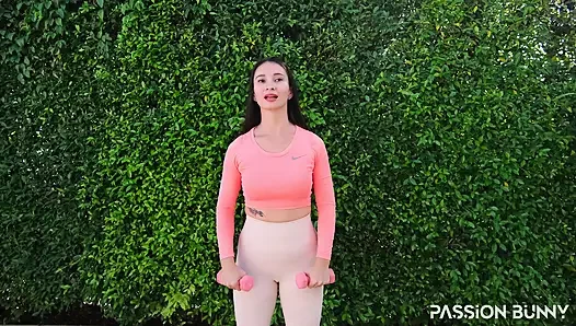Тренировка с PassionBunny - День 4 - Плечи
