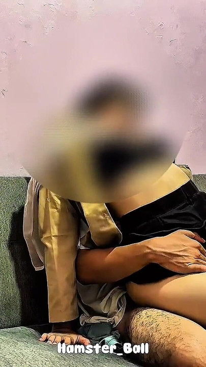 Ključni trenutak iz "Viralnog videa muslimanske studentice i malajskog predavača"