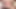 Pirsingli meme uçlu orta yaşlı seksi kadın deliklerini açıyor ve genişlemiş şişmiş klitorisine mastürbasyon yapıyor