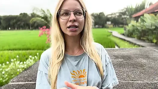 How an AI girlfriend can help you (or break you)