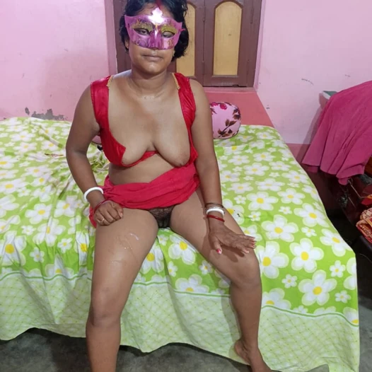 Desi housewife hot sex with her brother in law and sister in law video