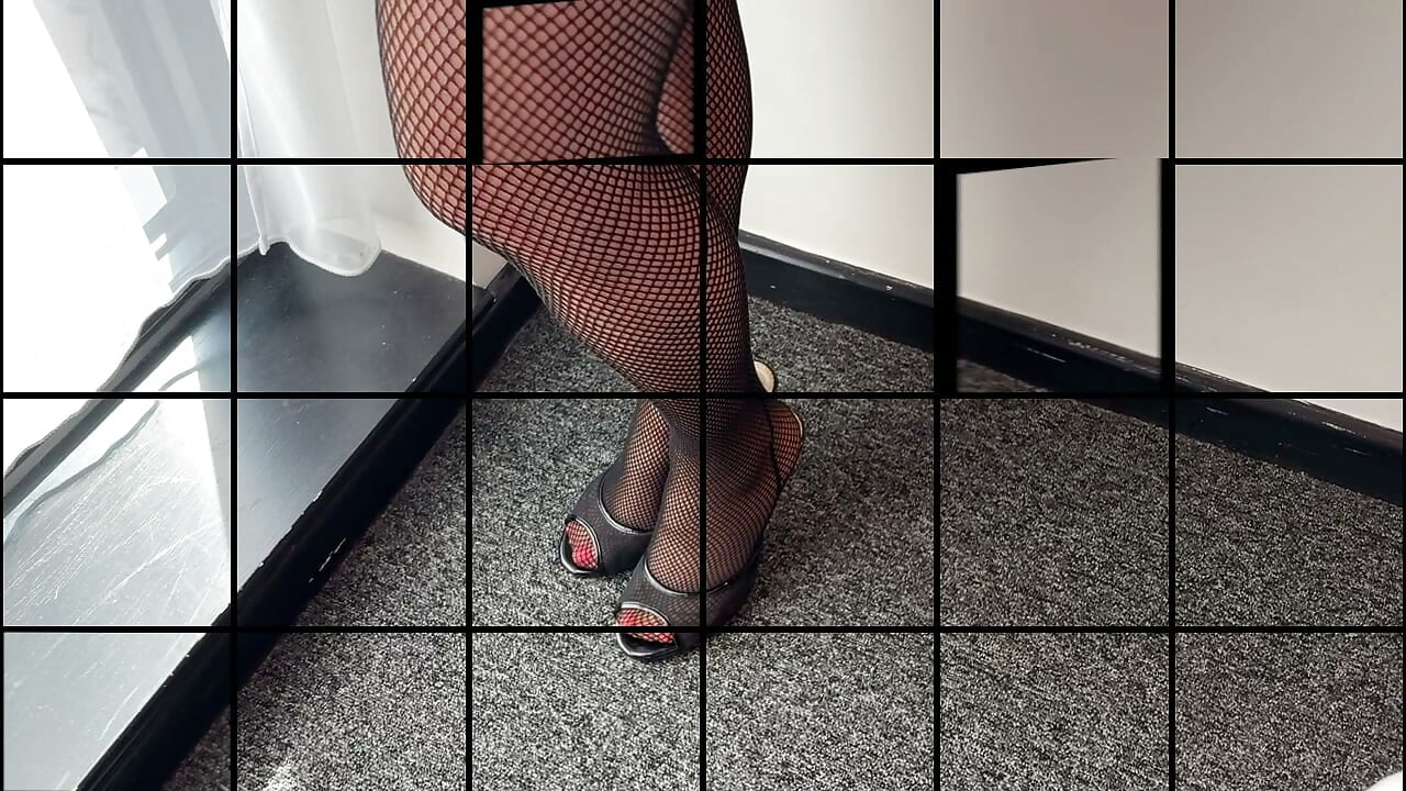 Mrs Mature Feet does a Fan Request 513