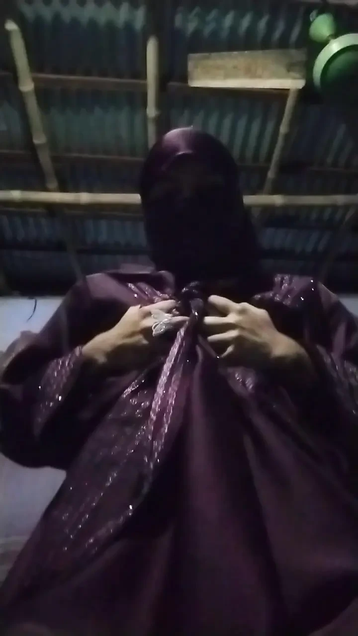 Desi Hijab Queen Lima New Hijab Sex Video Bangladesh Girls Big Boobs And pussy