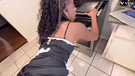 Fijii kutusu anal seksi bebek Str8rich'in sahibi