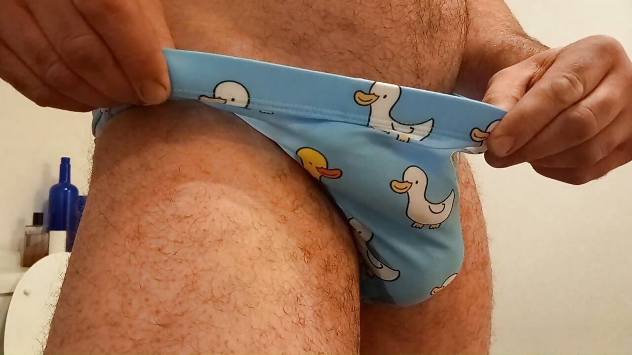 Speedo cum. Rubbing, vibrating, masturbating small penis bulge in speedo, swim trunks, brief. Please humiliate in the comments.