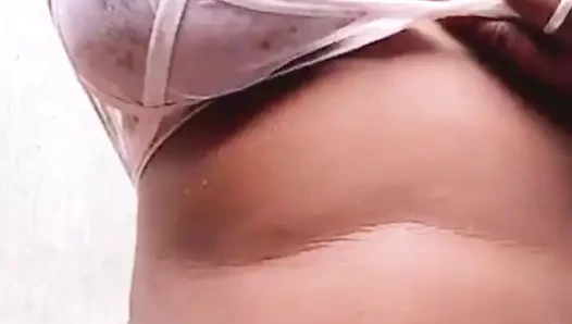 Desi babe want hot passion .make me full of fun.