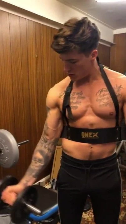 Straight Cash Daddy Has His Way With Your Wallet