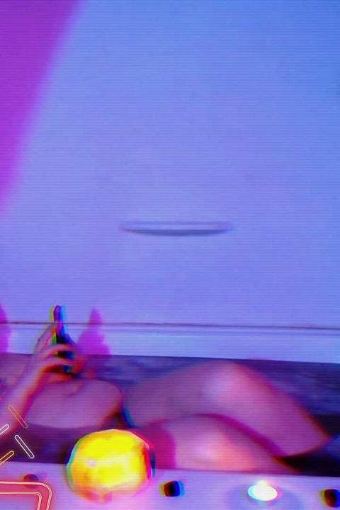 Bathtub Masturbation Ignore Voyeur
